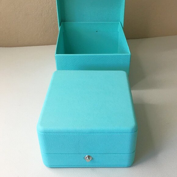 TIFFANY & CO Leather Necklace Presentation Box with Exterior Gift Box **MINT** - Picture 5 of 11